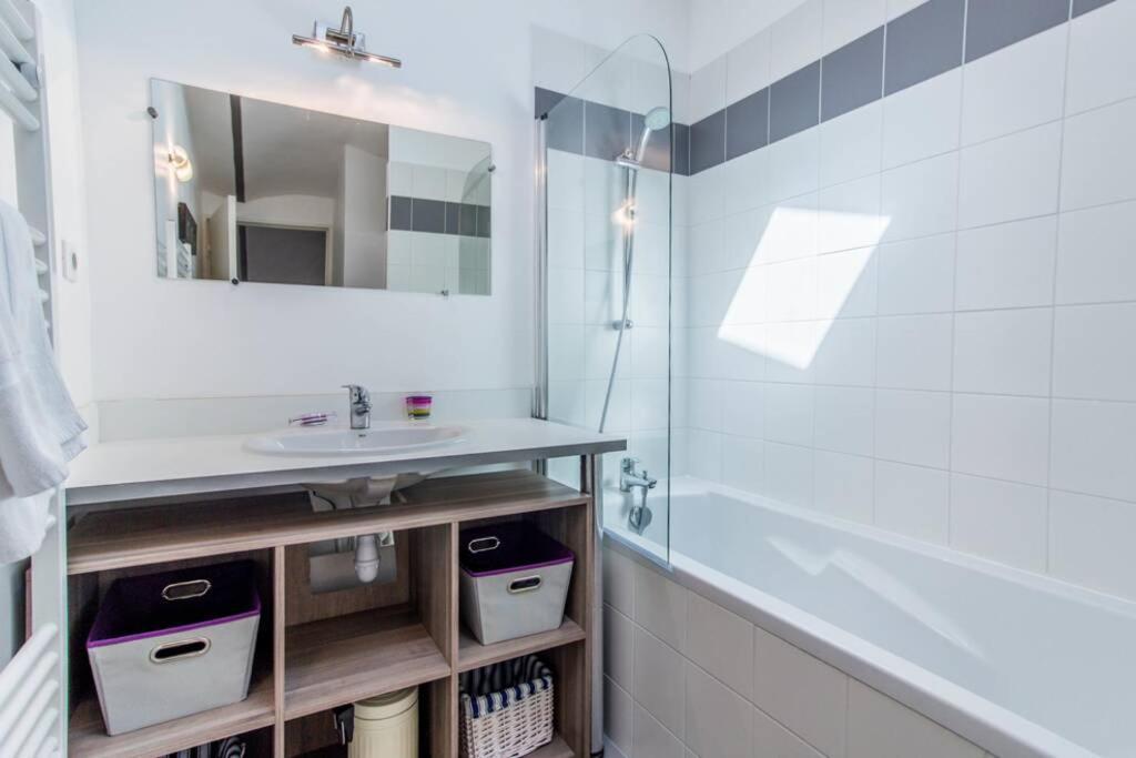 Haussmannien Type Loft, Climatise - Vieux-port-le Panier, * Marseilles